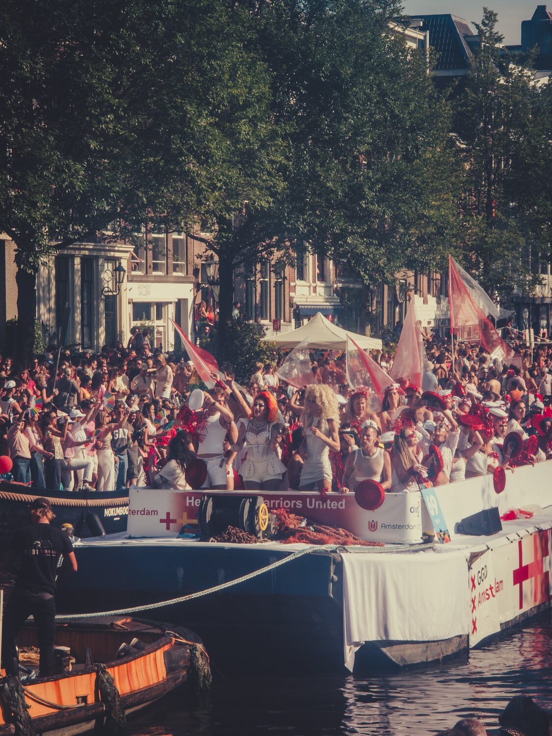 #Amsterdam knows how to do #pride — Niels Decoster | TouchGrass