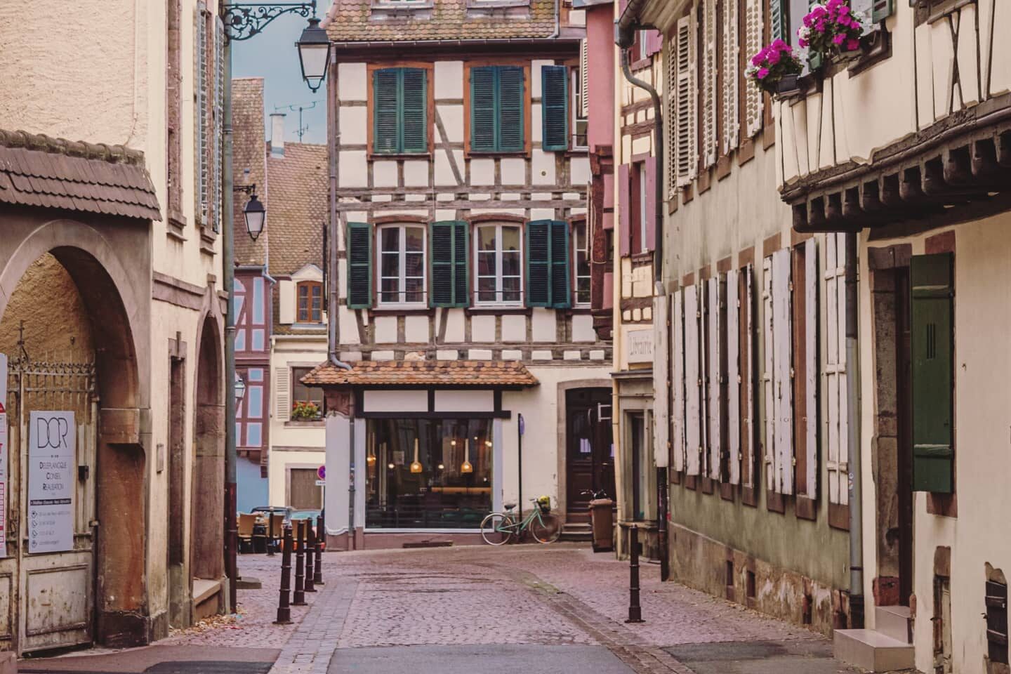 Le village touristique local.