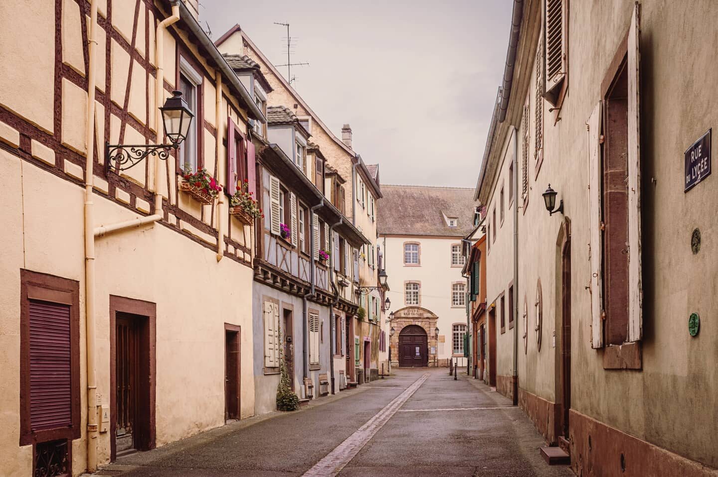 Le village touristique local.