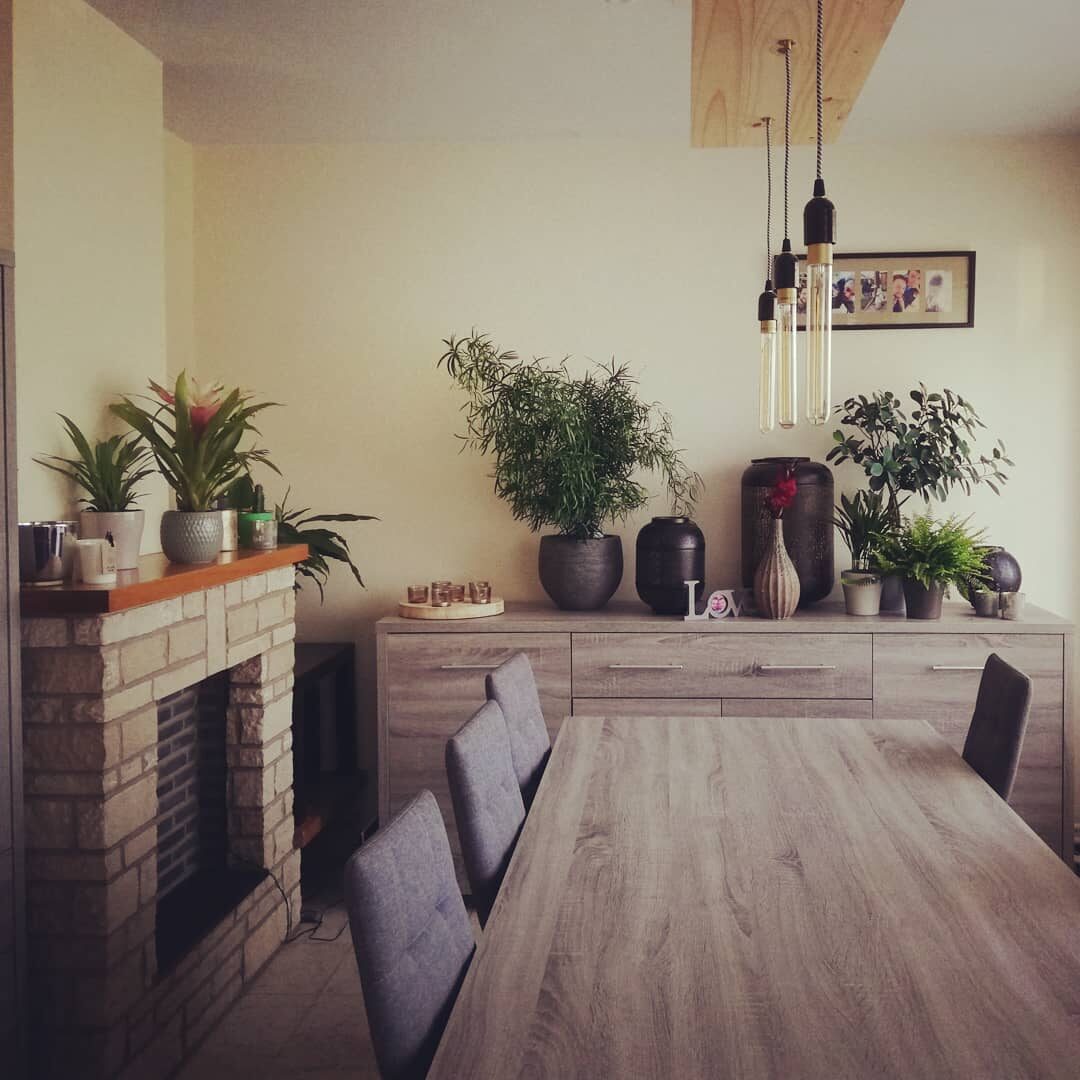 Krampachtig vastklampen aan een verganende, tanende zomer.