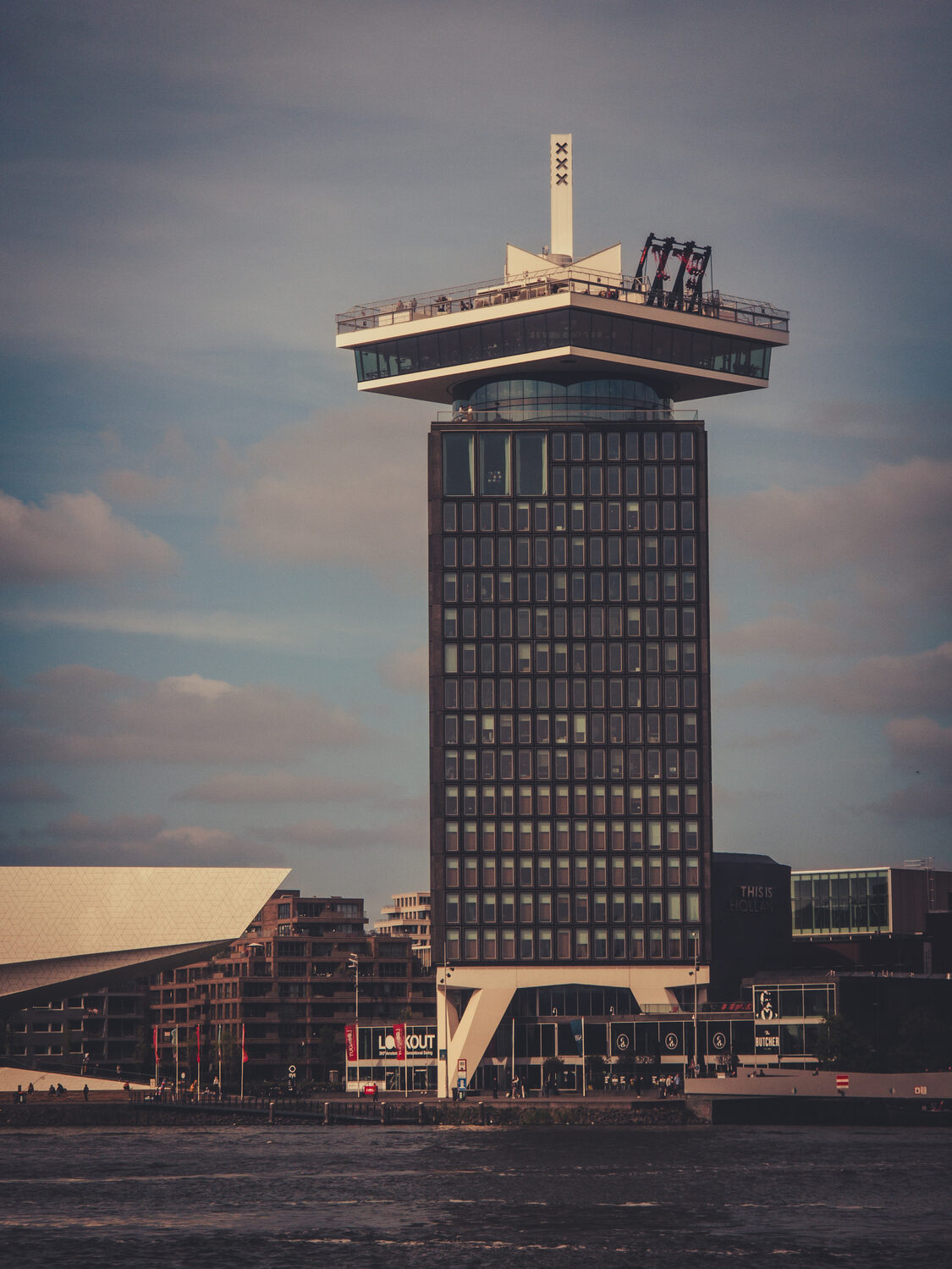 Hi, Amsterdam.